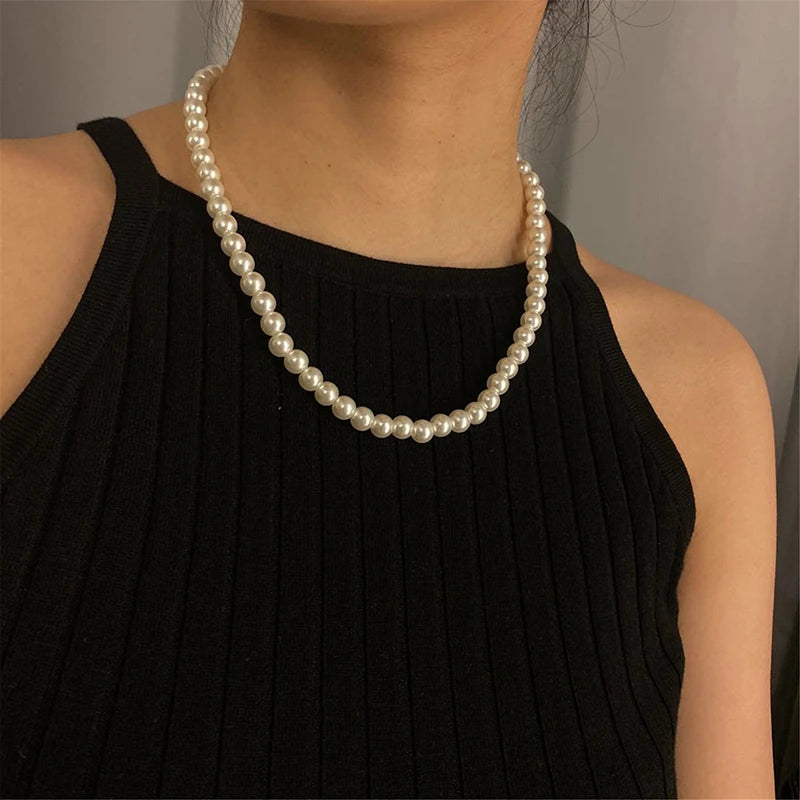 Classic Elegant White Pearl Chokers Necklace For Women