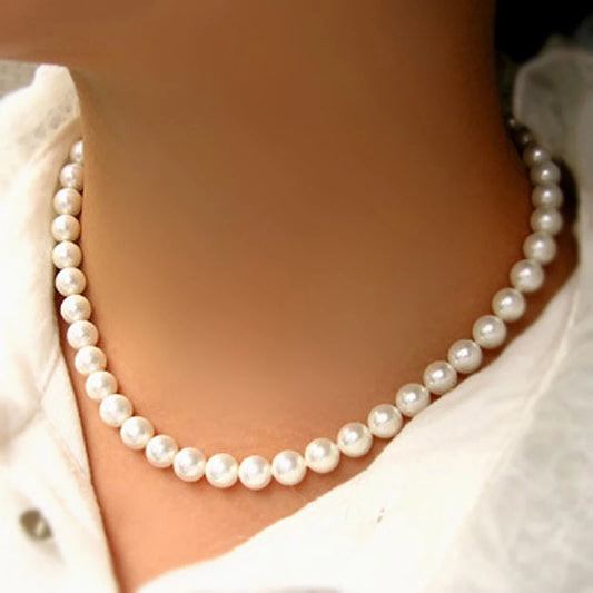 Classic Elegant White Pearl Chokers Necklace For Women