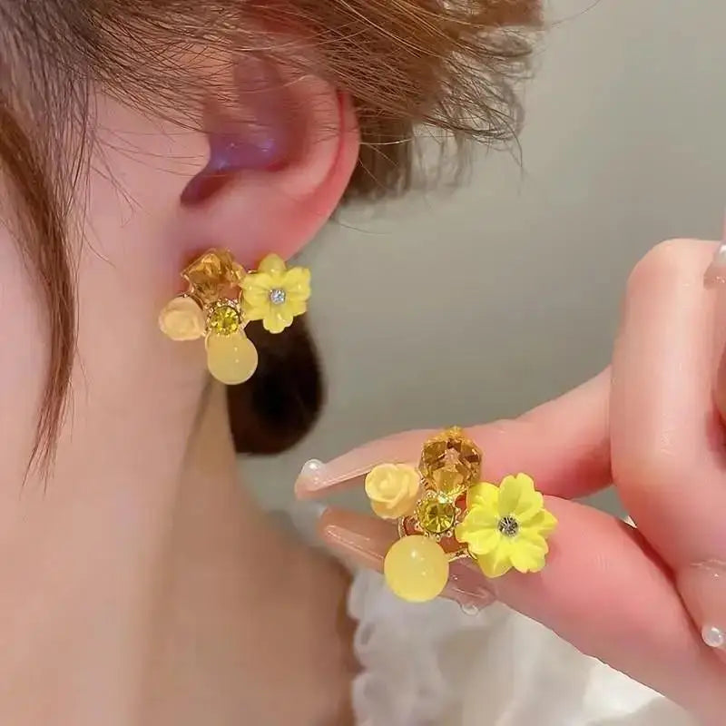 Korean Vintage Pearl Crystal Earrings For Women